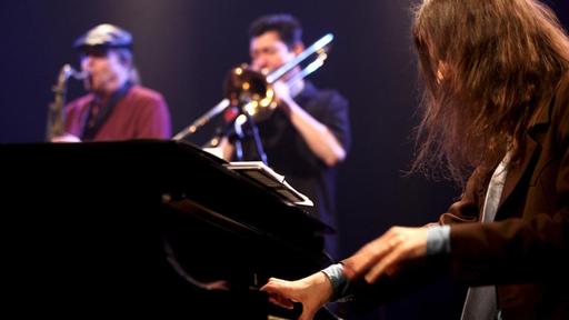 Graham Reynolds Video Thumbnail