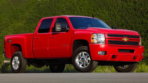 2014 Chevrolet Silverado & 2013 Nissan Sentra Video Thumbnail