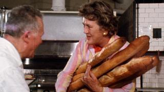 Julia Child Compares Baguettes