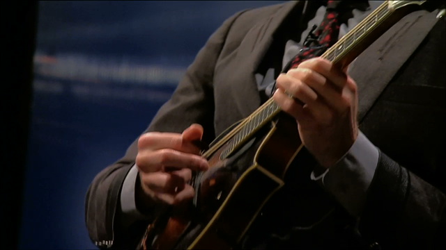 The Goat Rodeo Sessions Live: Less is Moi