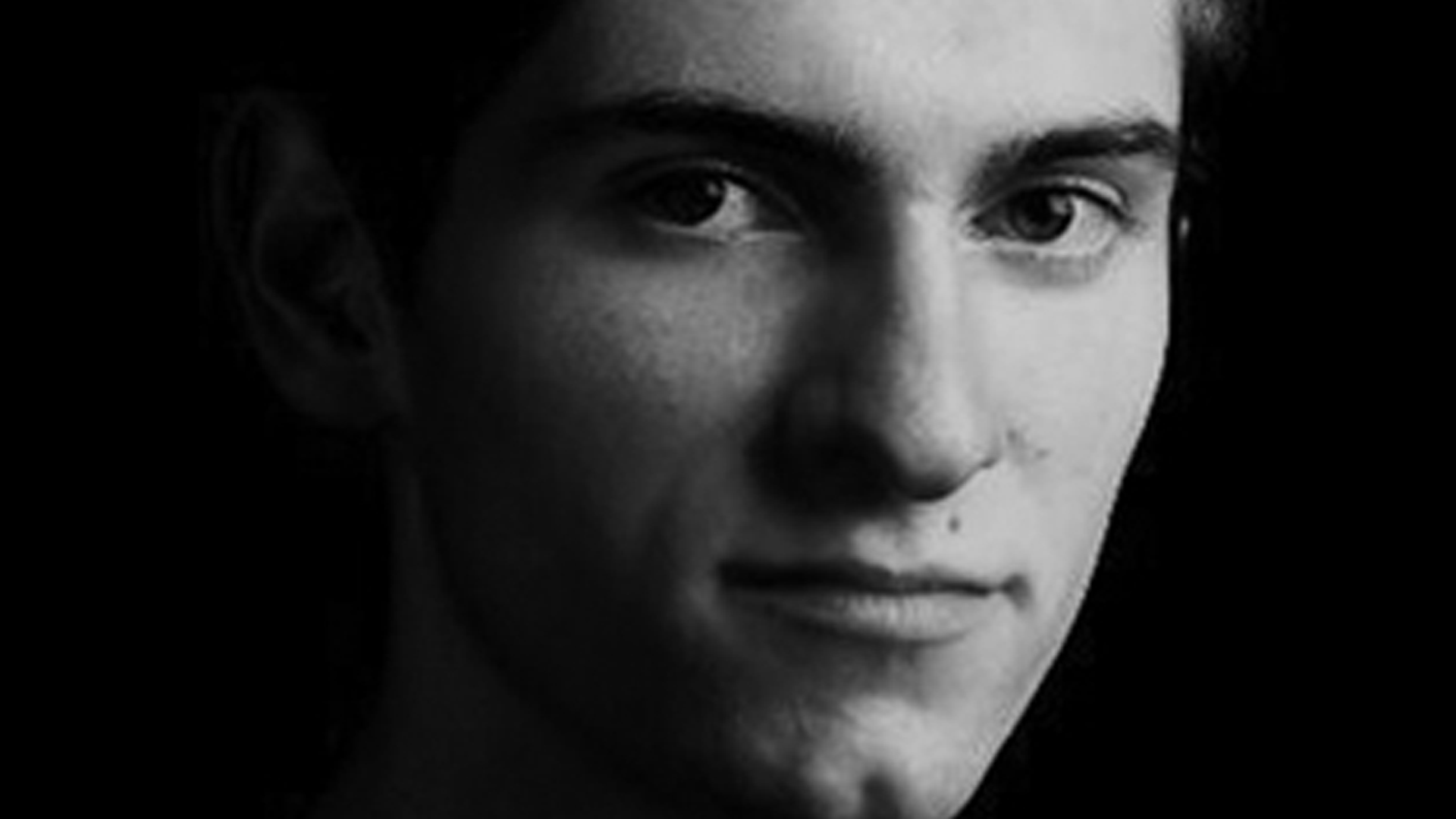 Starring: Evan Greenberg