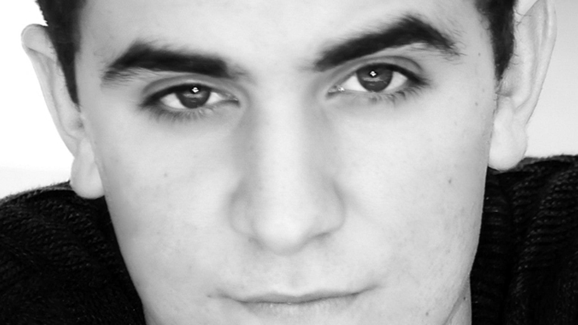 Starring: Adam Levy